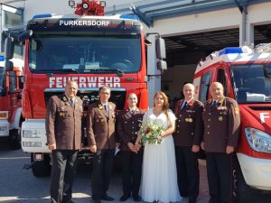 Hochzeit bei der Feuerwehr