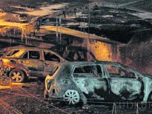 Fahrzeugbrand in Tiefgarage
