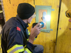 Sonntagsübung der Gruppe 3 – Tür- und Fensteröffnung