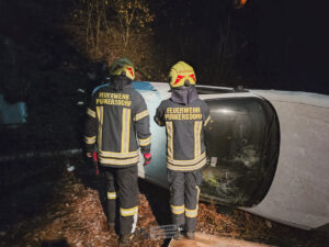 Sonntagsübung: Anschlagmittel und Hebebalken bei Fahrzeugbergungen